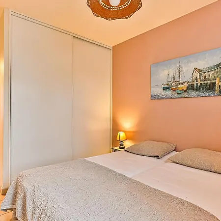 Holiday home Maison Oceane Saint-Hilaire-de-Riez