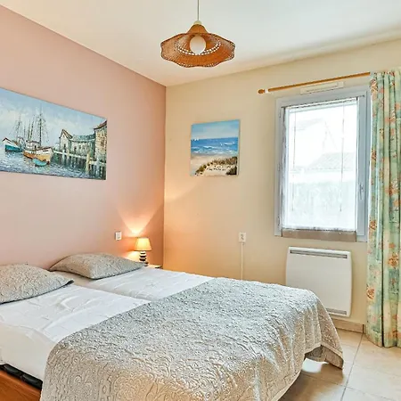 Holiday home Maison Oceane